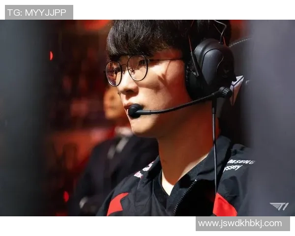 esports数据S15LOL赛事专访杨静揭秘英雄联盟成功秘诀与职业生涯心得